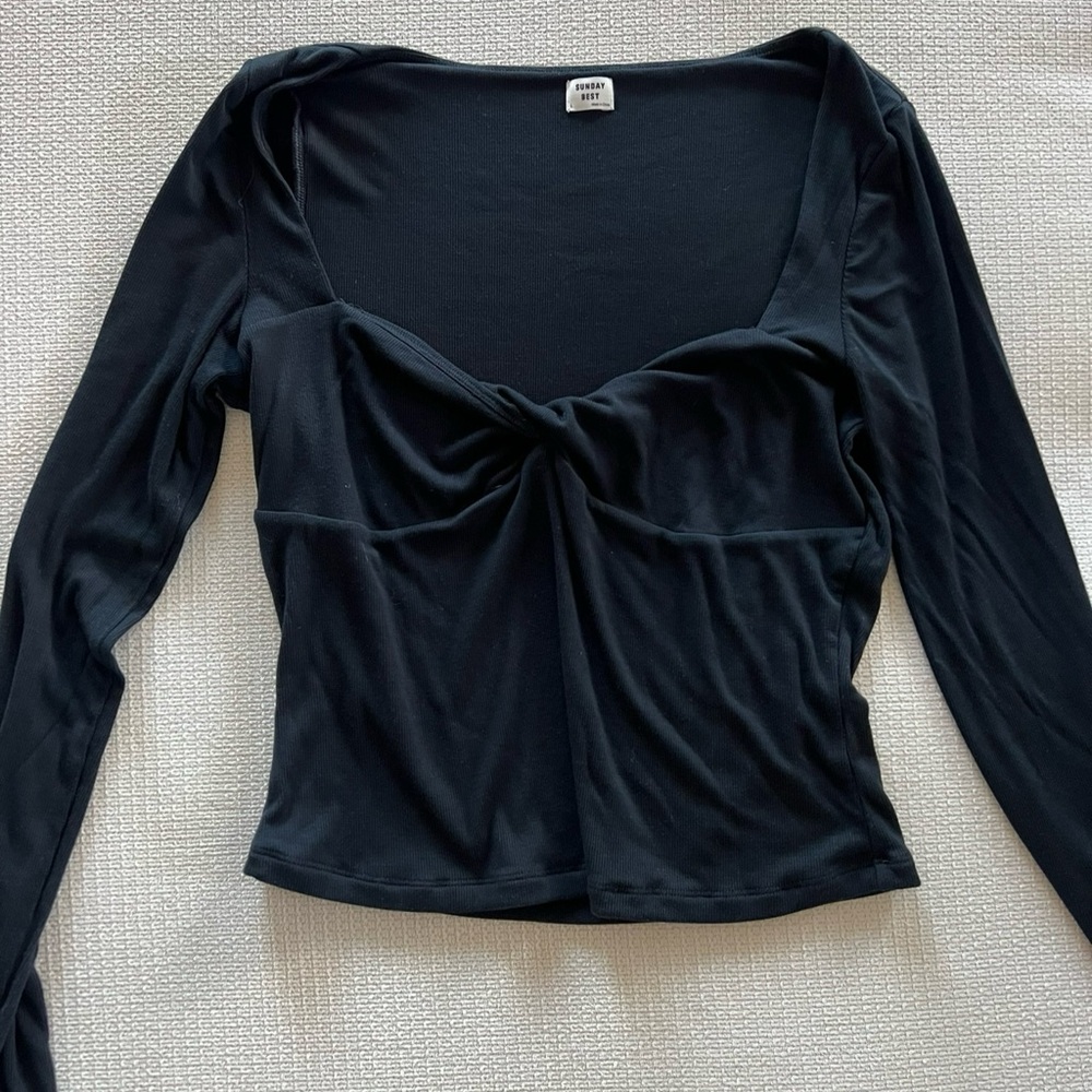 Aritzia Elegant Black Long Sleeve Top